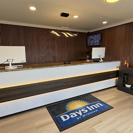 Days Inn By Wyndham Ridgecrest Near China Lake Naval Station Kültér fotó
