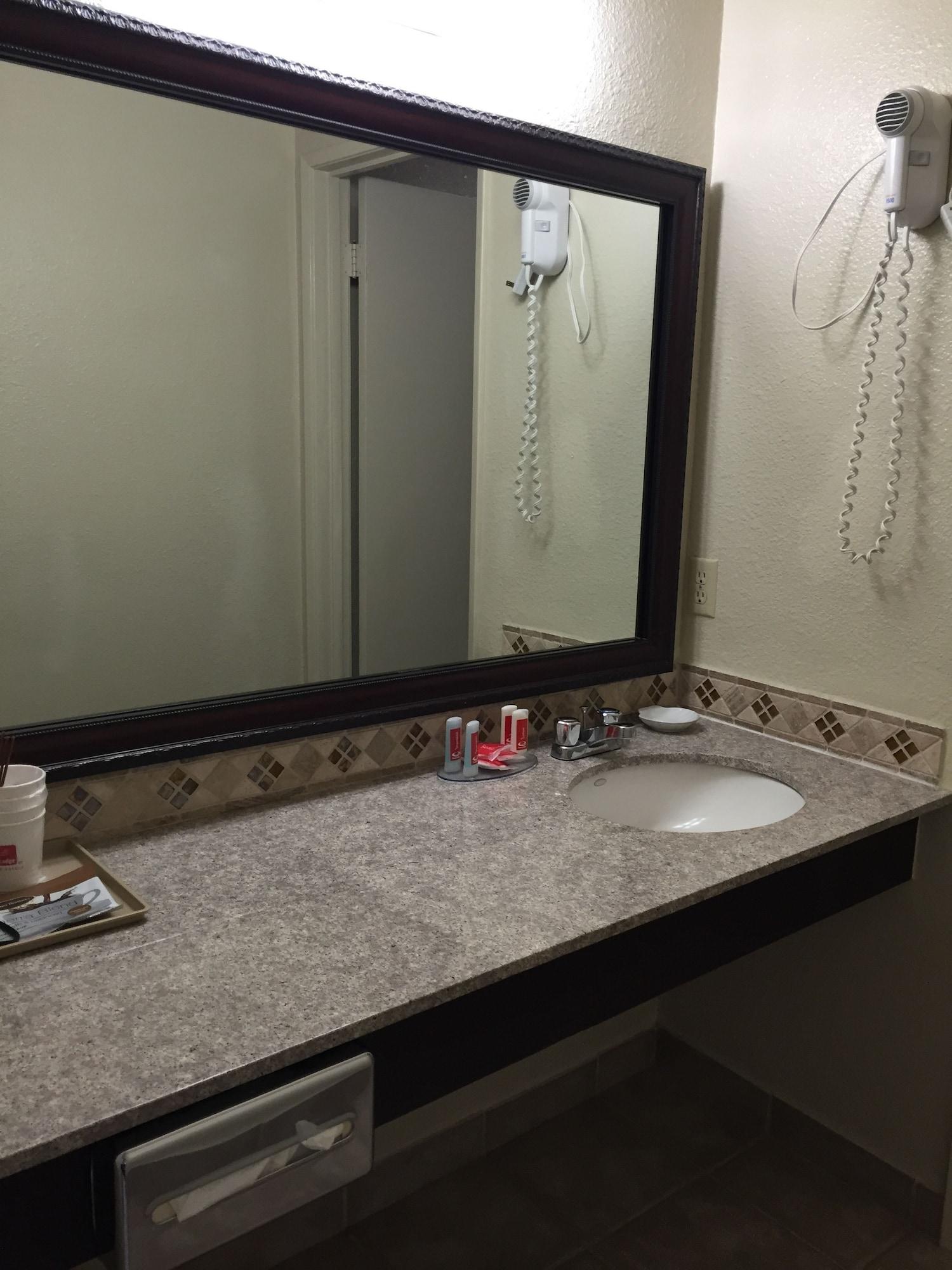 Days Inn By Wyndham Ridgecrest Near China Lake Naval Station Kültér fotó
