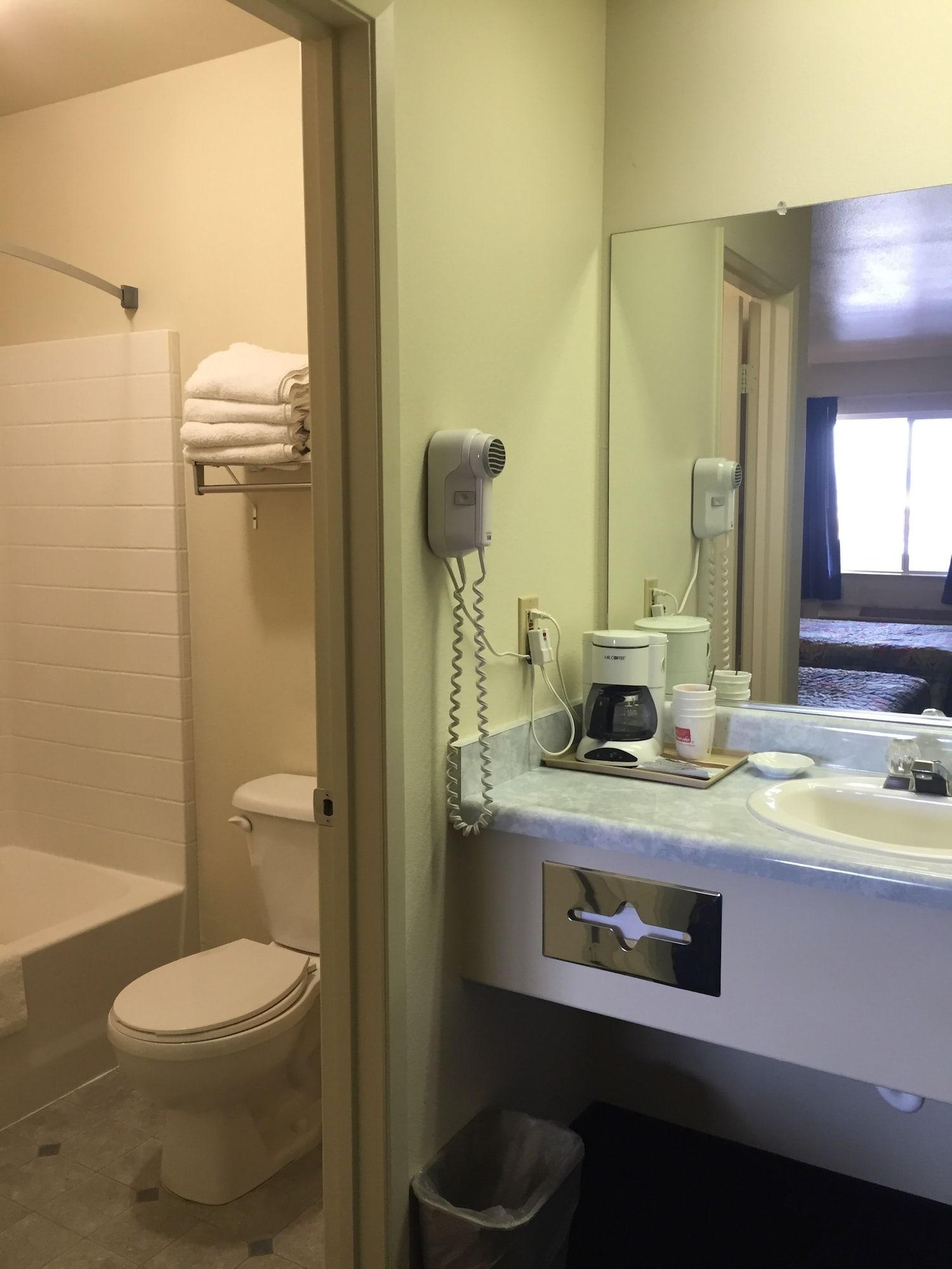 Days Inn By Wyndham Ridgecrest Near China Lake Naval Station Kültér fotó