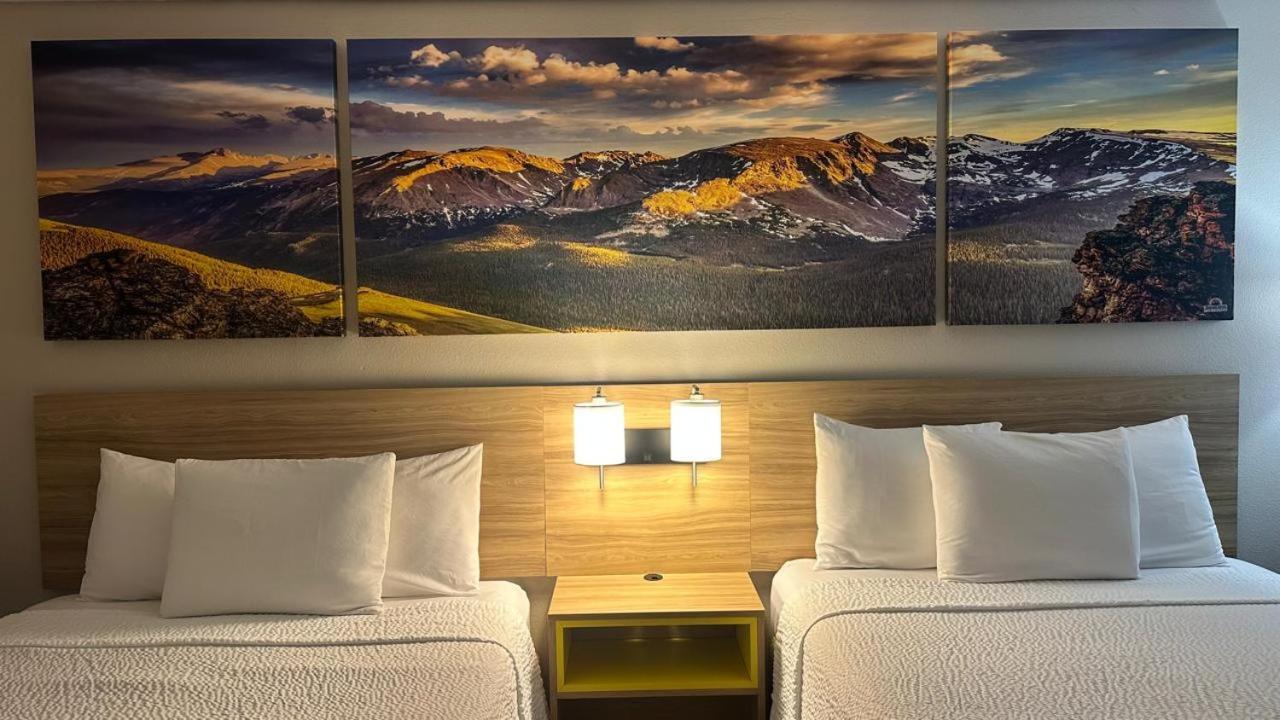 Days Inn By Wyndham Ridgecrest Near China Lake Naval Station Kültér fotó